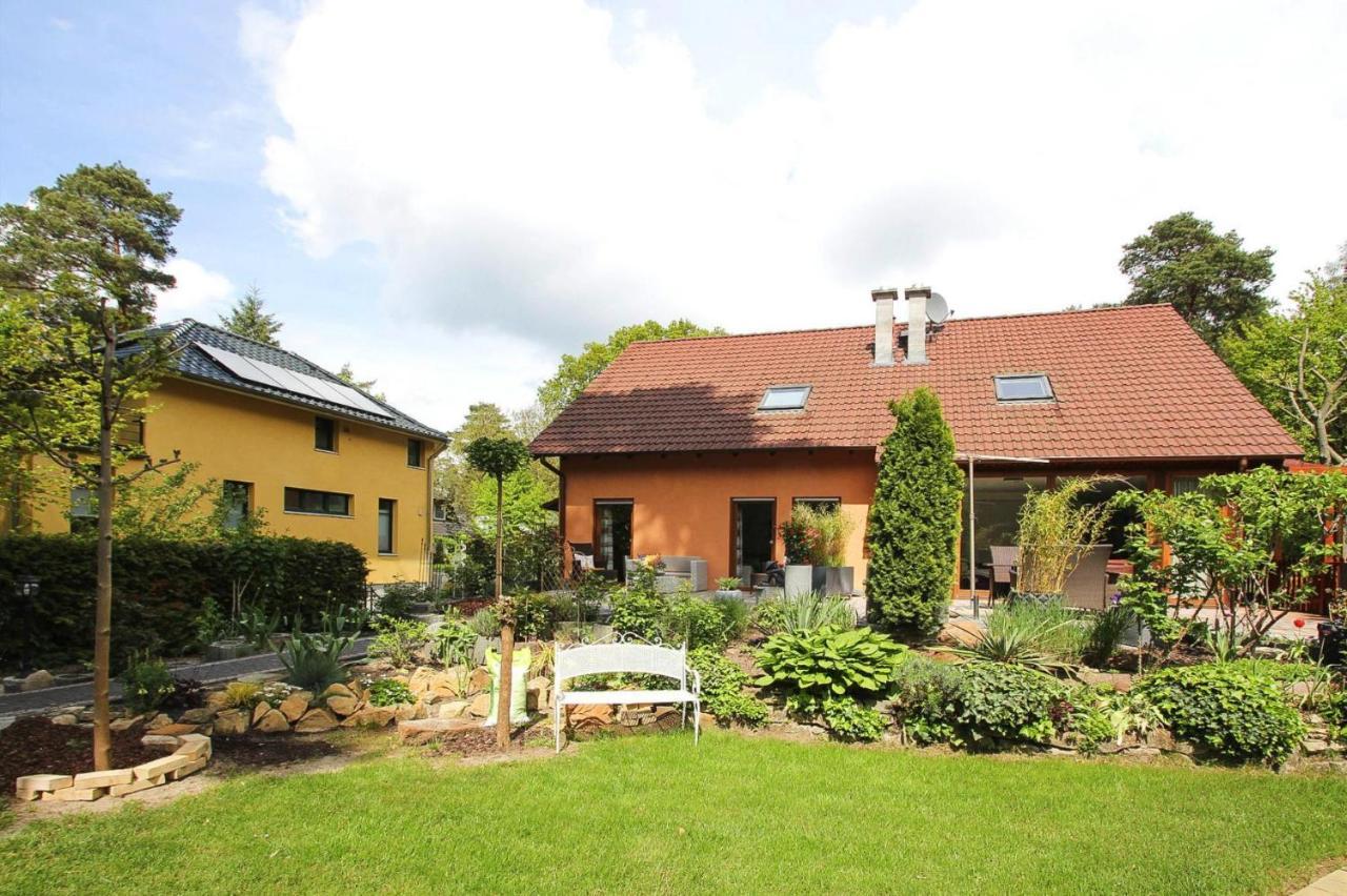 Semi-Detached House, Schonwalde Villa Siedlung Schonwalde Buitenkant foto